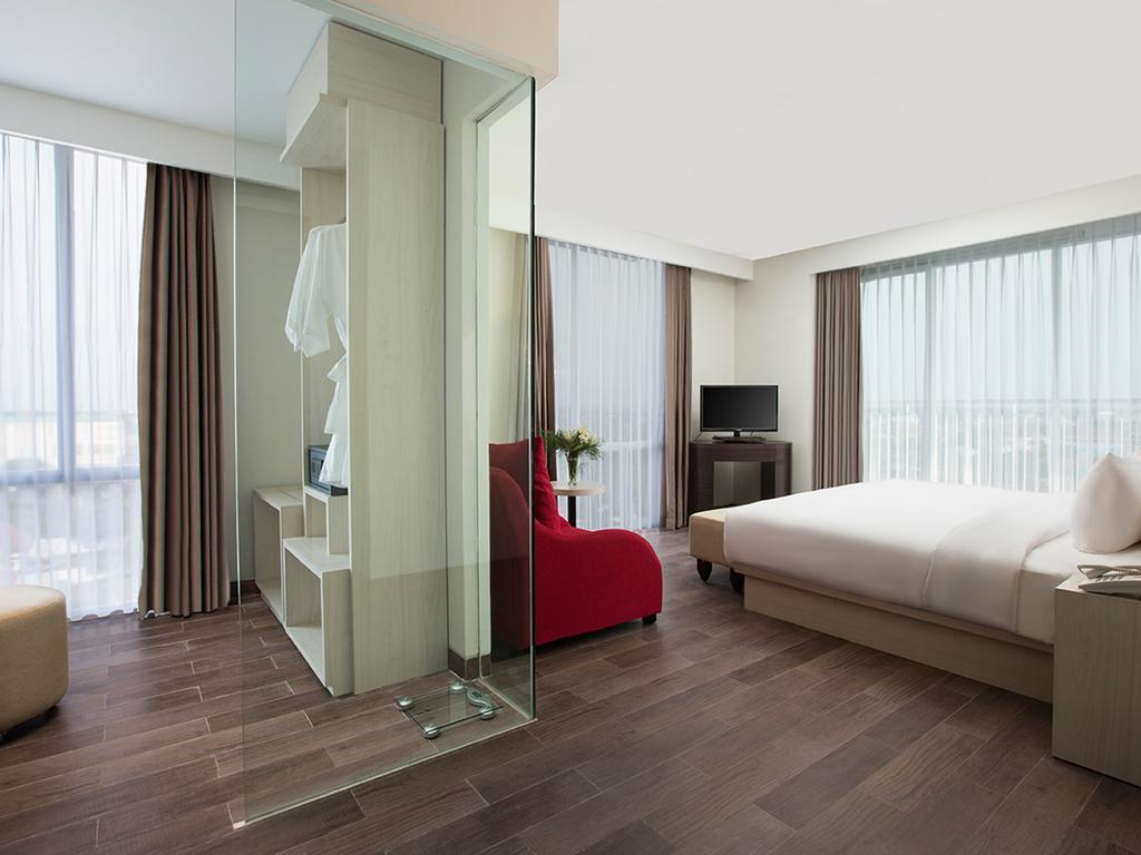 Hotel Santika Pekalongan Exterior foto